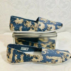 TOMS DISNEY SNOW WHITE PRINTED CANVAS FLATS  9.5